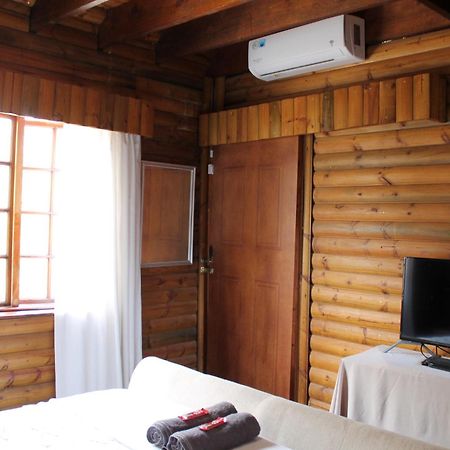 Ndlovu Log Home Dinokeng Klipdrift Luaran gambar