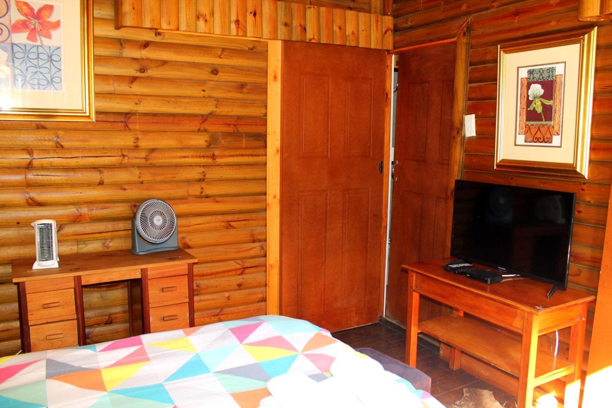 Ndlovu Log Home Dinokeng Klipdrift Luaran gambar