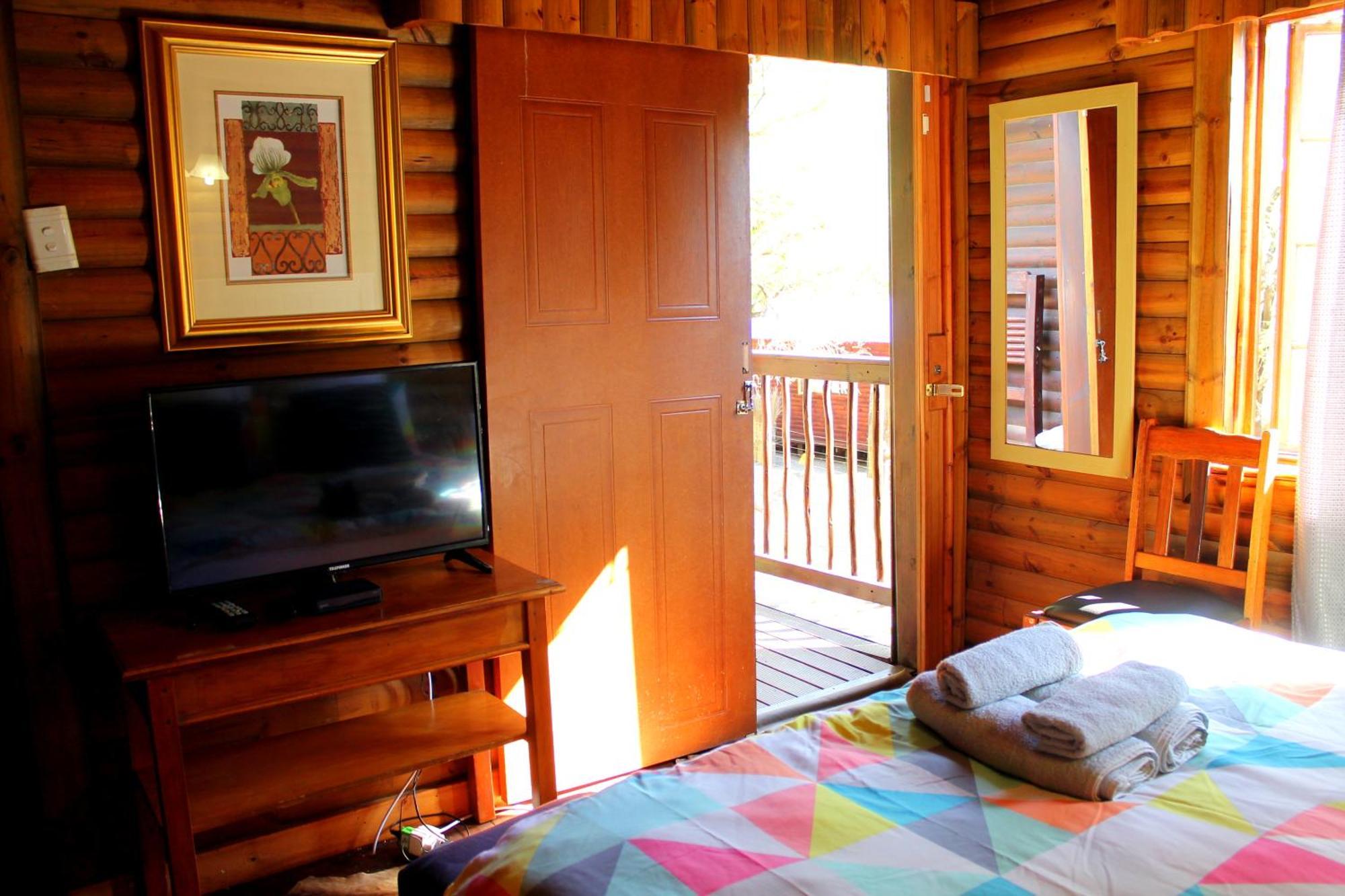 Ndlovu Log Home Dinokeng Klipdrift Luaran gambar