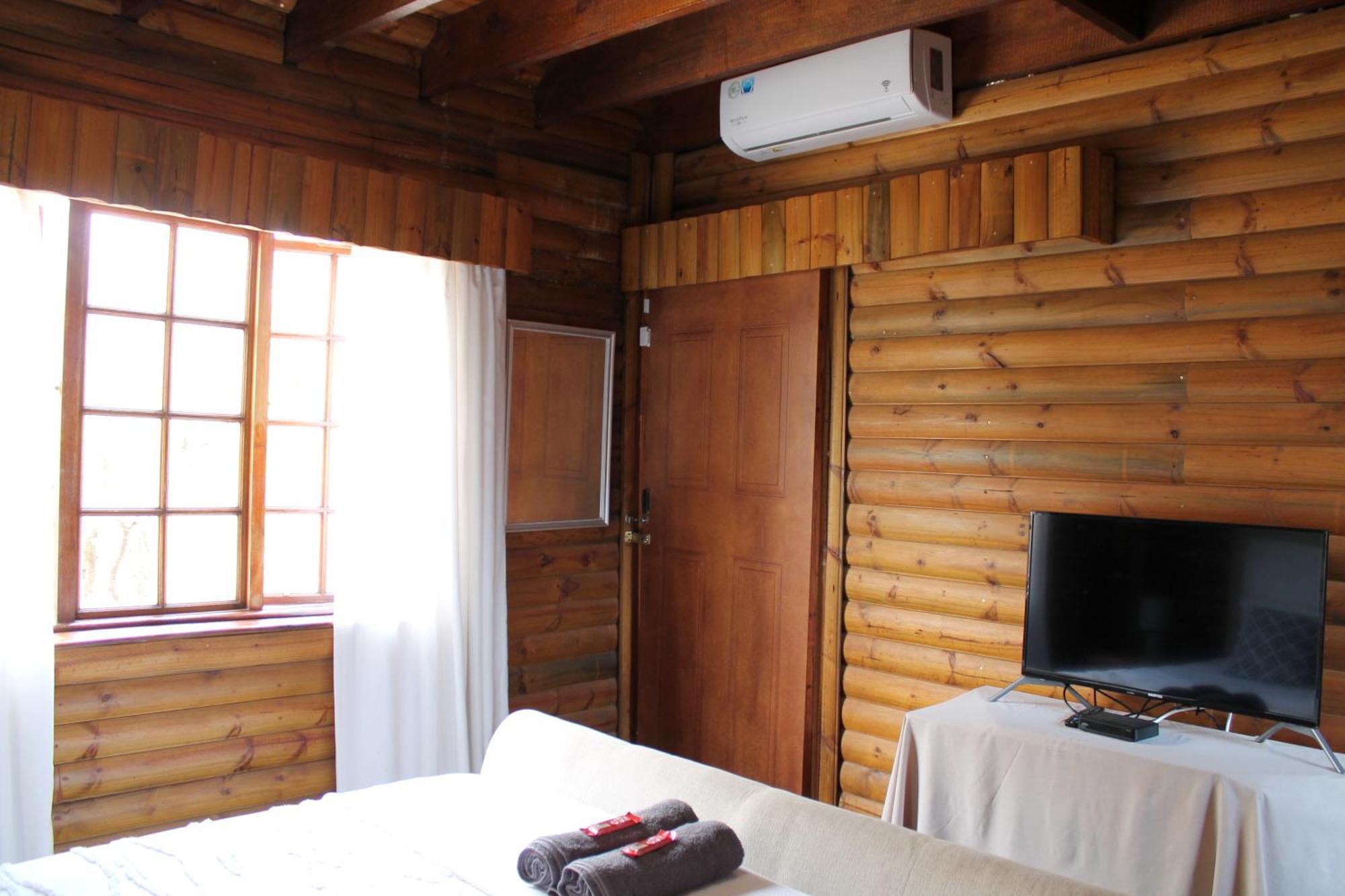 Ndlovu Log Home Dinokeng Klipdrift Luaran gambar